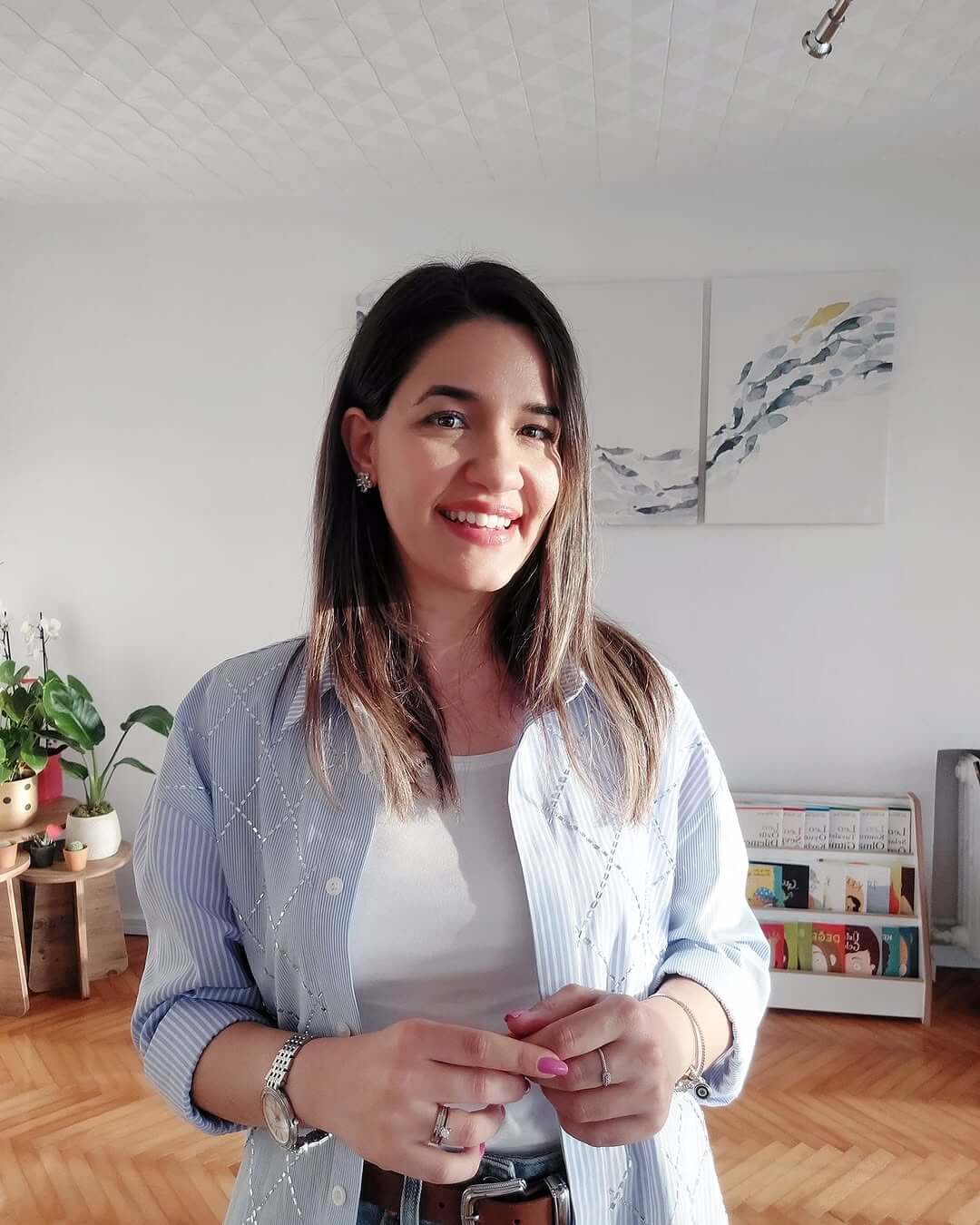 Ecem Çakın logo